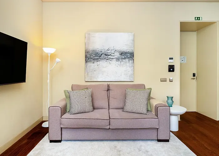 Whome Riverside Flat Steps From Attractions Appartement