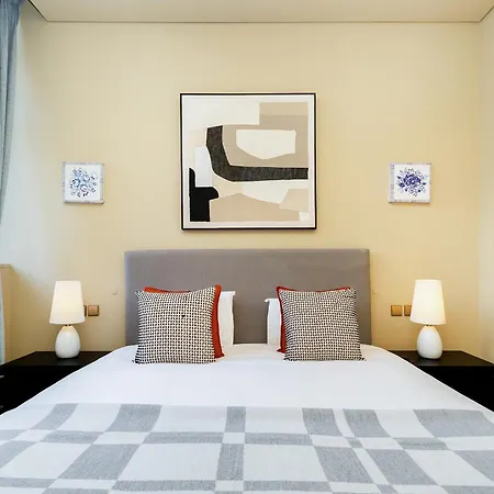 Whome Riverside Flat Steps From Attractions * 리스본